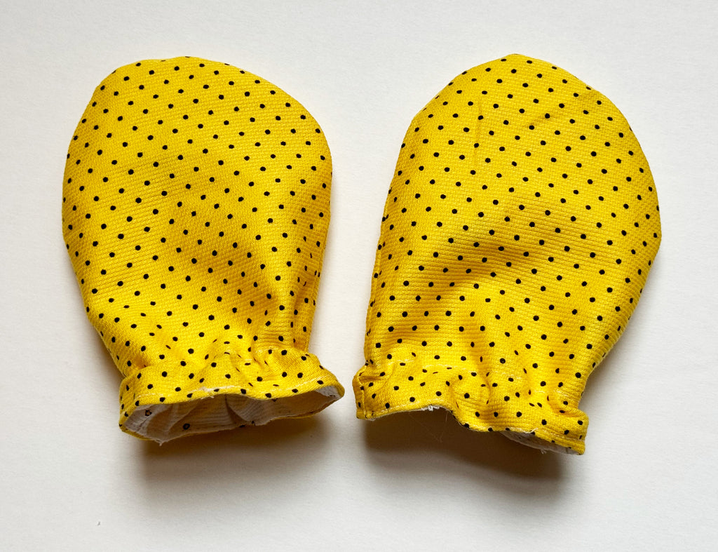 Reversible No Scratch Mittens