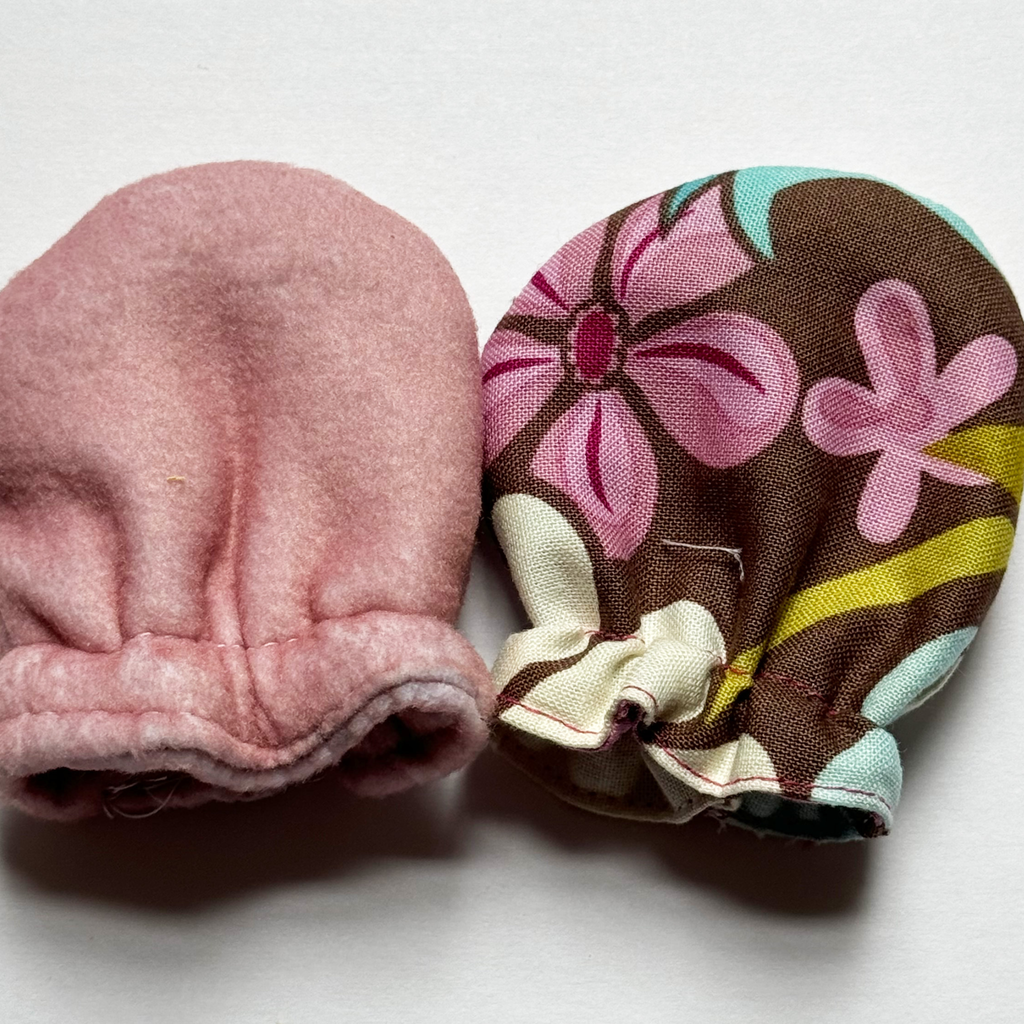 Reversible No Scratch Mittens